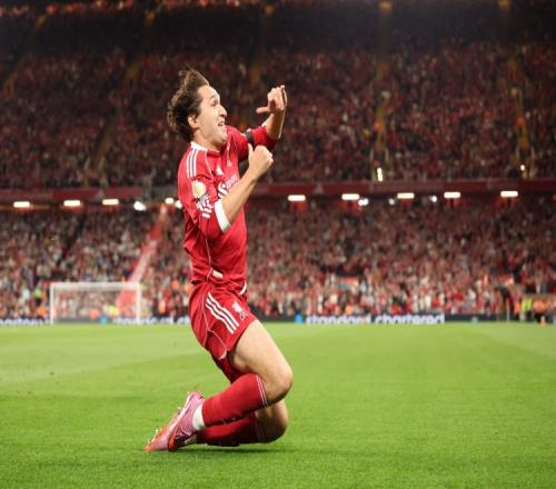 紐卡斯爾以,萬英鎊及球,員作價尋購,万博manbetx体育平台,万博体育官网,万博体育app下载,ManBetX,SPORTS